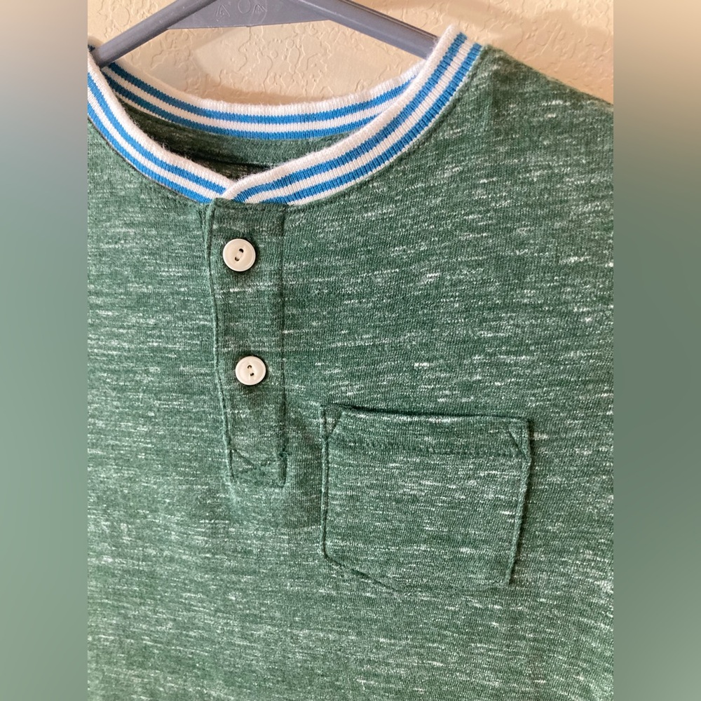 GAP Boys 3-Pack Shirts | Size Small | 100% Cotton | Like New - Picture 3 of 12